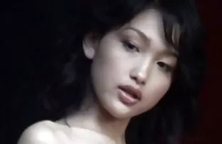 XXX Nadia và Serge đã được tìm thấy trong sân và đi về nhà để fuck
