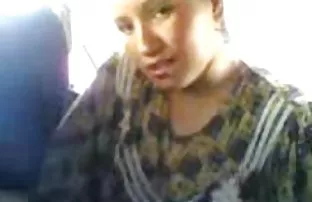 XXX Da cô gái tóc vàng và đen