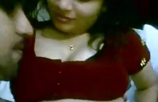 XXX Các cô gái tóc đỏ đã có thể làm việc với một cây bút