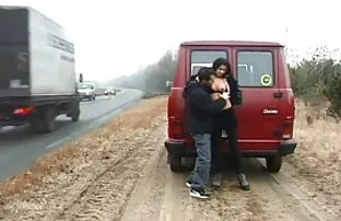 XXX Bắn chó