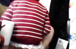 XXX Igor đã không cho để hoàn thành khóa học và Larissa xé nó đá dậy