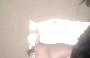 XXX Nadia sau khi ly hôn là trung tâm của sự chú ý của người đàn ông