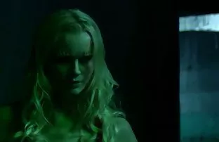 XXX Có quan hệ tình dục với Emily Willis, không nản lòng từ dì của cô