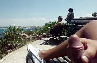 XXX Béo nga, với người tình trẻ