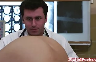 XXX Sinh viên d sinh viên,