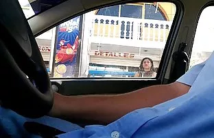 XXX Thụy điển kích thích âm vật với một mỏng rung